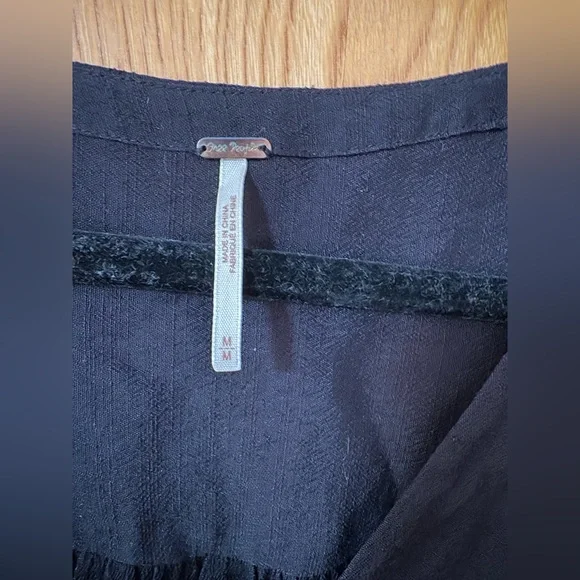 Free People black Lace-Up Tunic top M - Picture 4 of 10